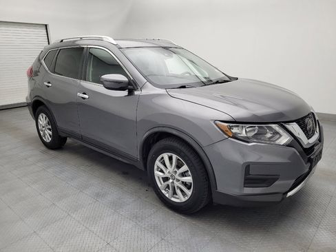 Used 2020 Nissan Rogue SV FWD image 11