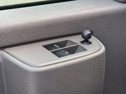 Used 2022 GMC Savana 2500 w/ Driver Convenience Package image 17