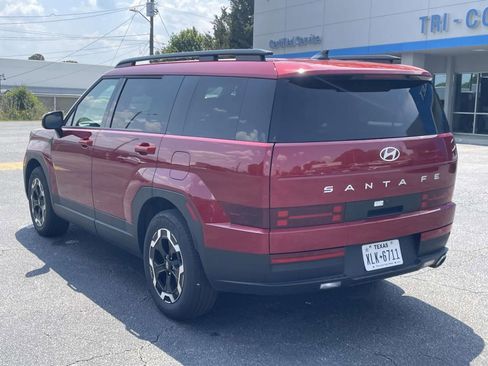 Used 2026 Hyundai Santa Fe SEL FWD image 5