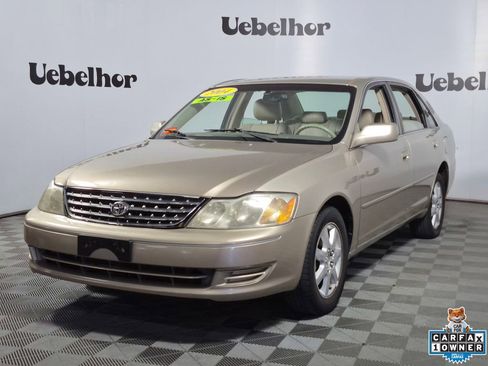 Used 2004 Toyota Avalon XL image 3