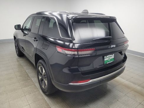 Used 2023 Jeep Grand Cherokee 4WD 4xe image 5