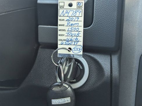 Used 2019 RAM 1500 Express w/ Wheel & Sound Group AWD/4WD image 34