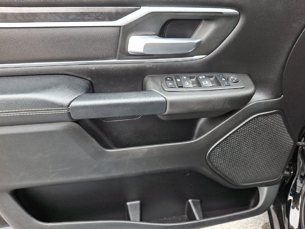 Used 2023 RAM 1500 Big Horn AWD/4WD image 12