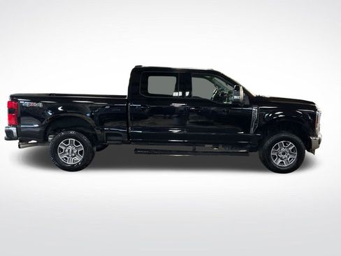 Used 2024 Ford F250 Lariat AWD/4WD image 7