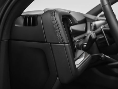 New 2025 Porsche Cayenne Turbo image 43