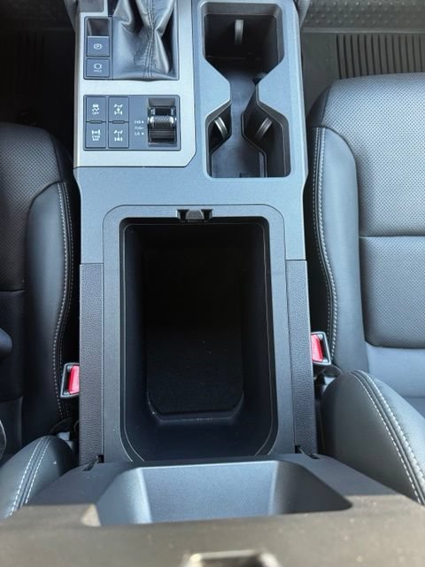 Used 2025 Toyota Land Cruiser AWD/4WD image 36