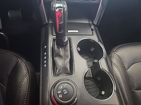 Used 2018 Ford Explorer Sport image 24
