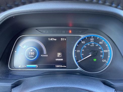 Used 2023 Nissan Leaf SV Plus image 17