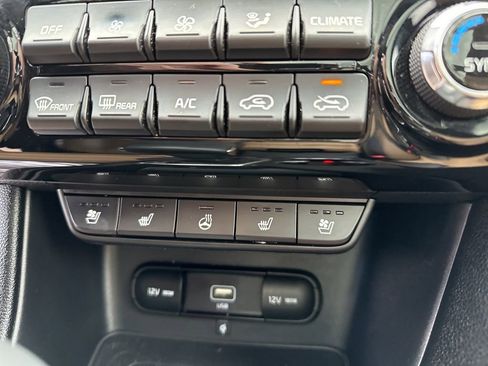 Used 2021 Kia Sportage SX image 16