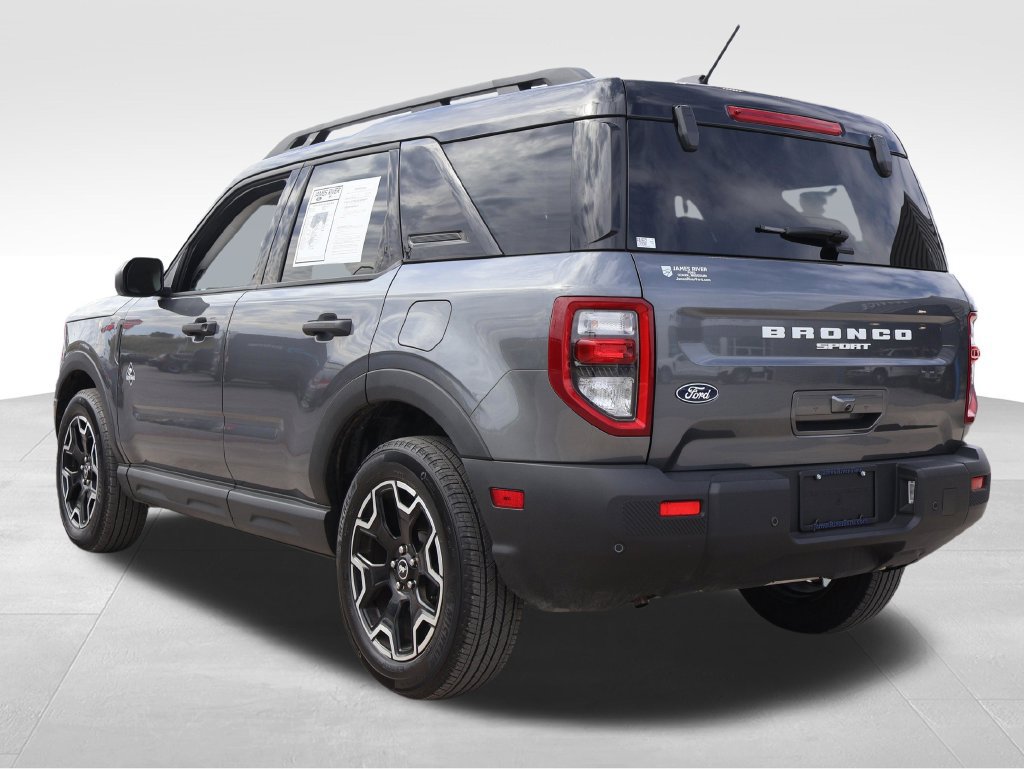 Used 2026 Ford Bronco Sport Outer Banks AWD/4WD image 3