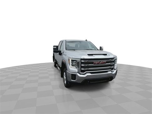Used 2022 GMC Sierra 2500 SLE image 3