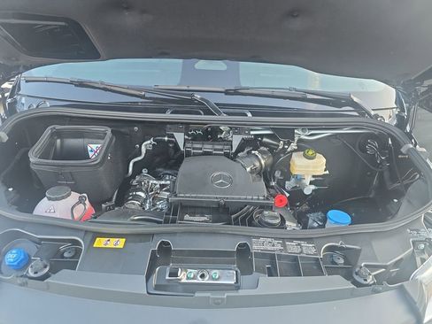 New 2025 Mercedes-Benz Sprinter 2500 image 21