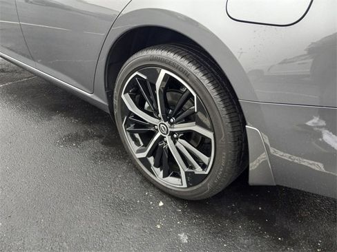 Used 2025 Nissan Altima 2.5 SR image 10