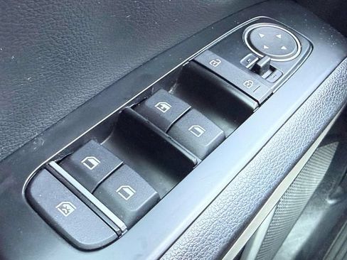 Used 2024 Kia Soul LX FWD image 15