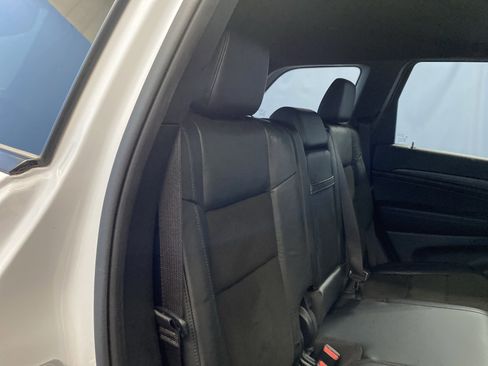 Certified 2020 Jeep Grand Cherokee Altitude image 40