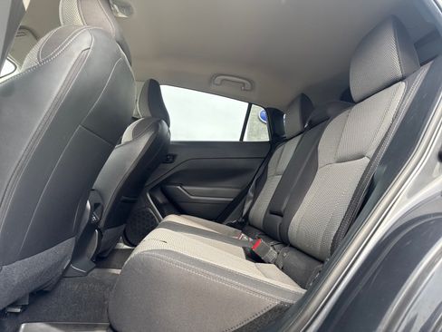 Used 2024 Subaru Crosstrek 2.0i Premium AWD/4WD image 8