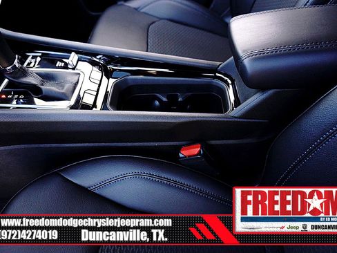 New 2026 Jeep Compass Latitude image 35