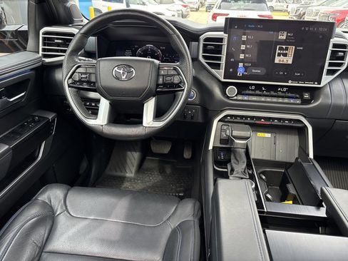 Used 2024 Toyota Tundra Platinum AWD/4WD image 16
