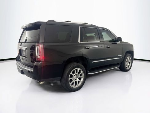Used 2019 GMC Yukon Denali image 5