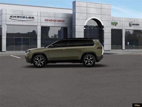 New 2026 Jeep Cherokee Overland image 3
