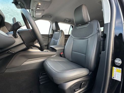 New 2026 Ford Explorer Active w/ Active Comfort Package image 35
