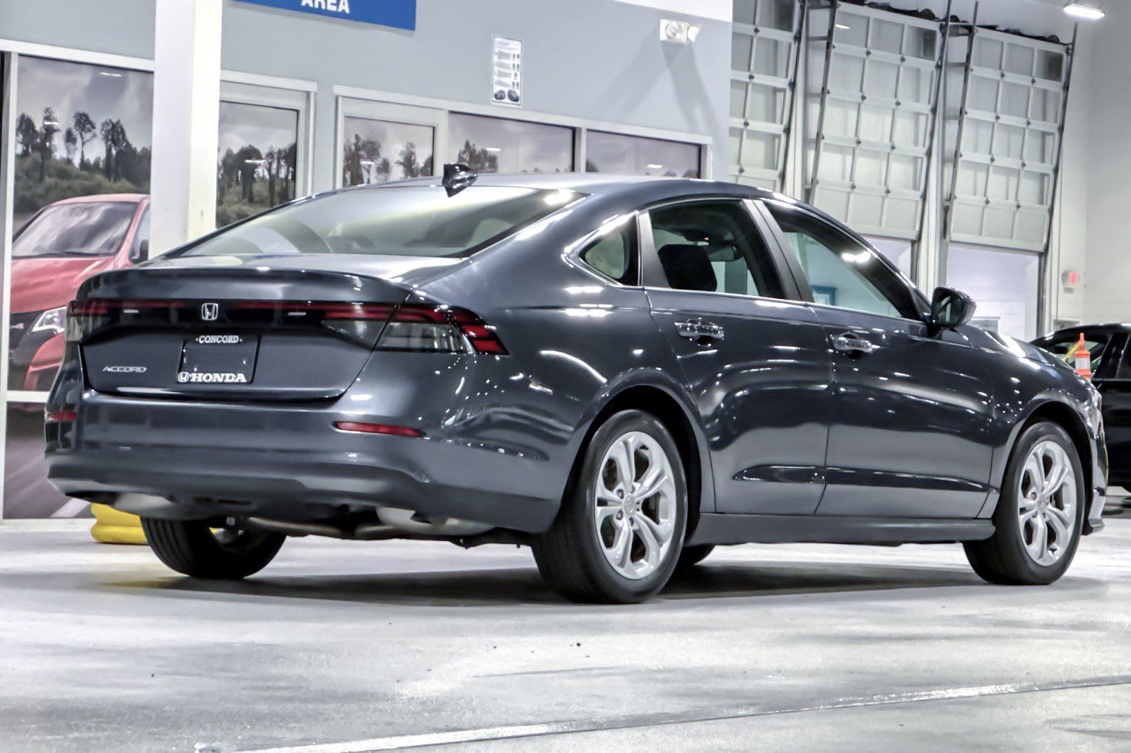 Used 2024 Honda Accord LX image 9