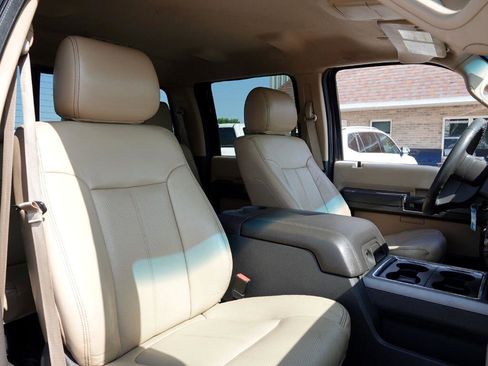 Used 2014 Ford F250 Lariat w/ Chrome Package image 16
