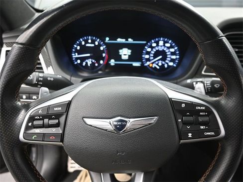 Used 2018 Genesis G80 3.3T Sport image 10