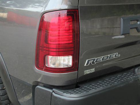 Used 2015 RAM 1500 Rebel w/ Luxury Group AWD/4WD image 43