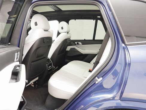 Certified 2023 BMW X5 xDrive40i w/ Executive Package image 14