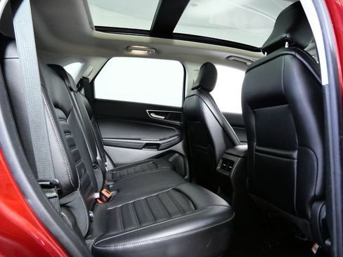 Certified 2023 Ford Edge SEL w/ Convenience Package AWD/4WD image 12