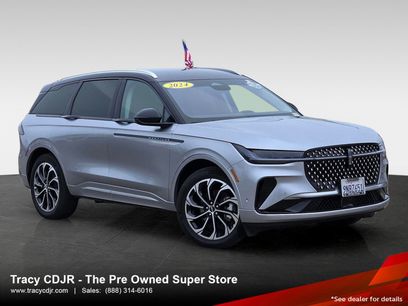 Used 2024 Lincoln Nautilus Reserve