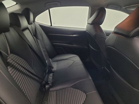 Used 2023 Toyota Camry SE image 19