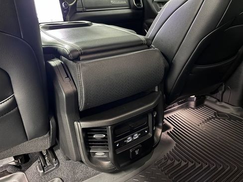Used 2025 RAM 1500 Laramie AWD/4WD image 44