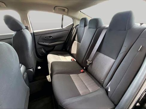 Certified 2025 Nissan Sentra SV FWD image 19