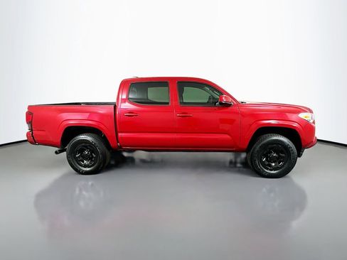 Used 2022 Toyota Tacoma SR image 4