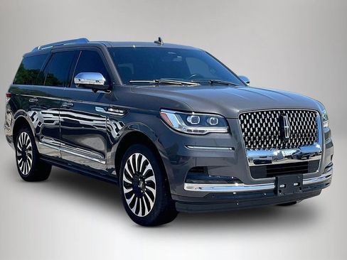 Used 2024 Lincoln Navigator Black Label AWD/4WD image 1