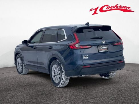 Used 2023 Honda CR-V EX image 5