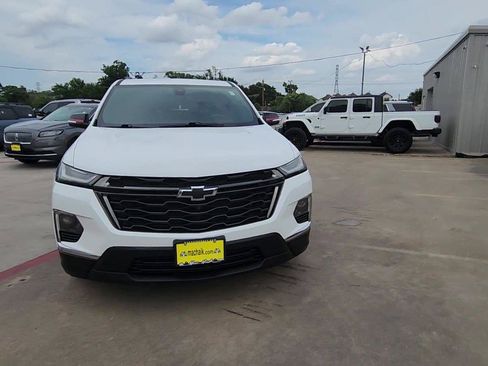 Certified 2022 Chevrolet Traverse Premier w/ Redline Edition AWD/4WD image 3