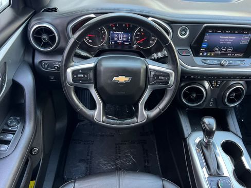 Used 2019 Chevrolet Blazer LT AWD/4WD image 16