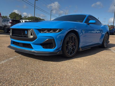 Used 2024 Ford Mustang GT Premium w/ GT Performance Package RWD image 8