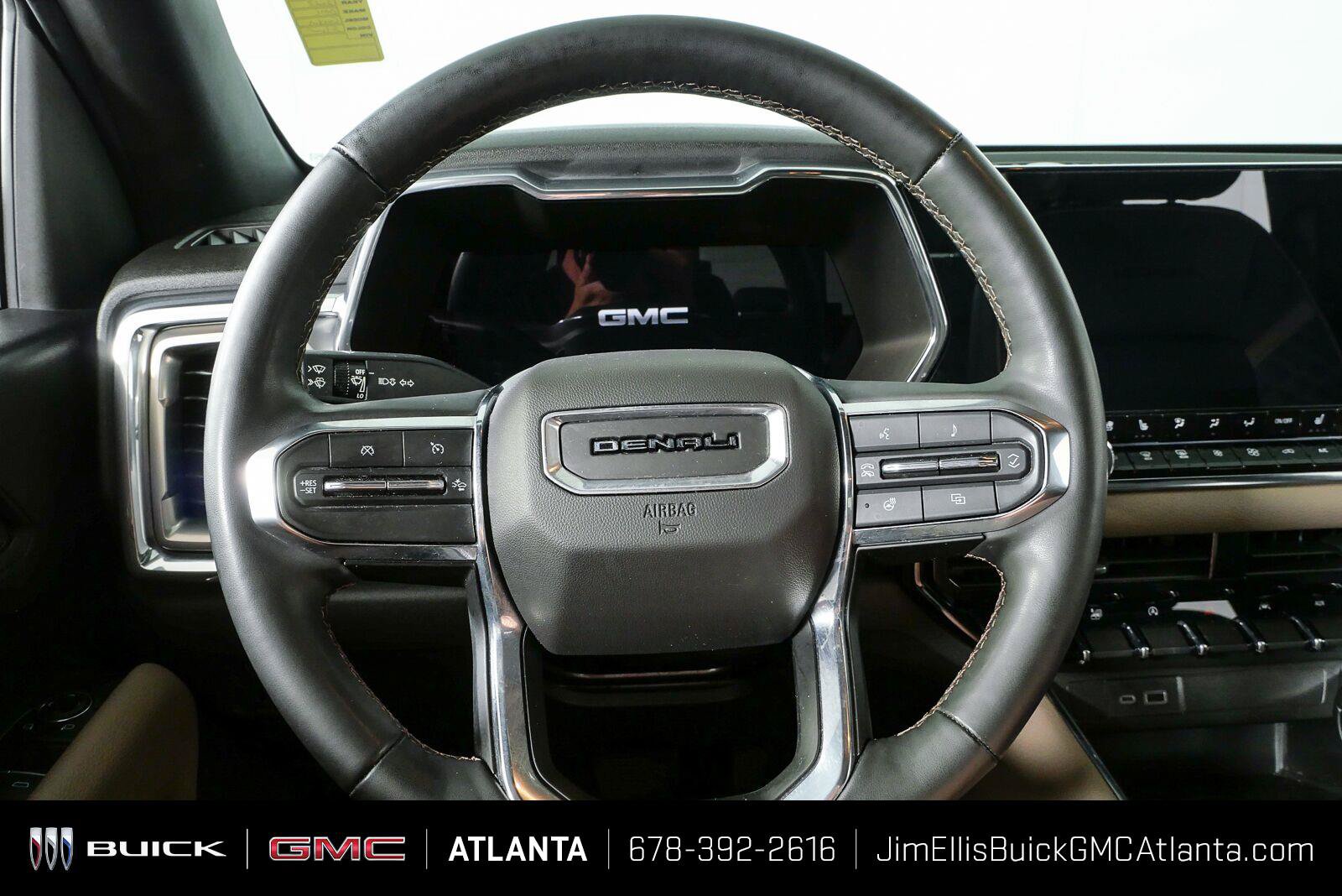 Used 2023 GMC Canyon Denali AWD/4WD image 10