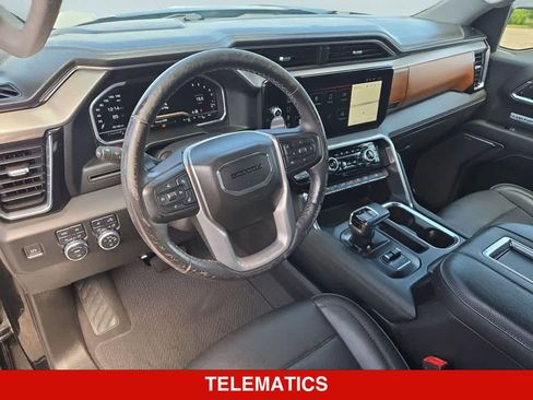 Used 2022 GMC Sierra 1500 Denali AWD/4WD image 2
