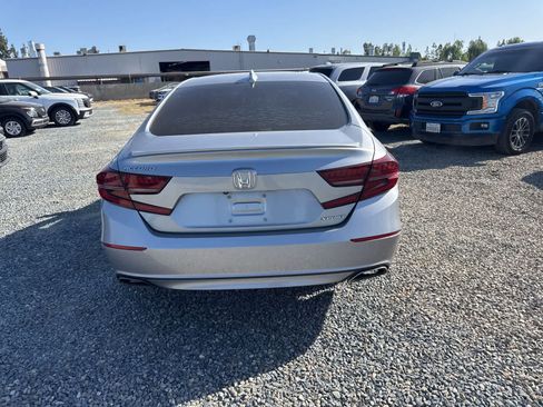 Used 2019 Honda Accord Sport image 6