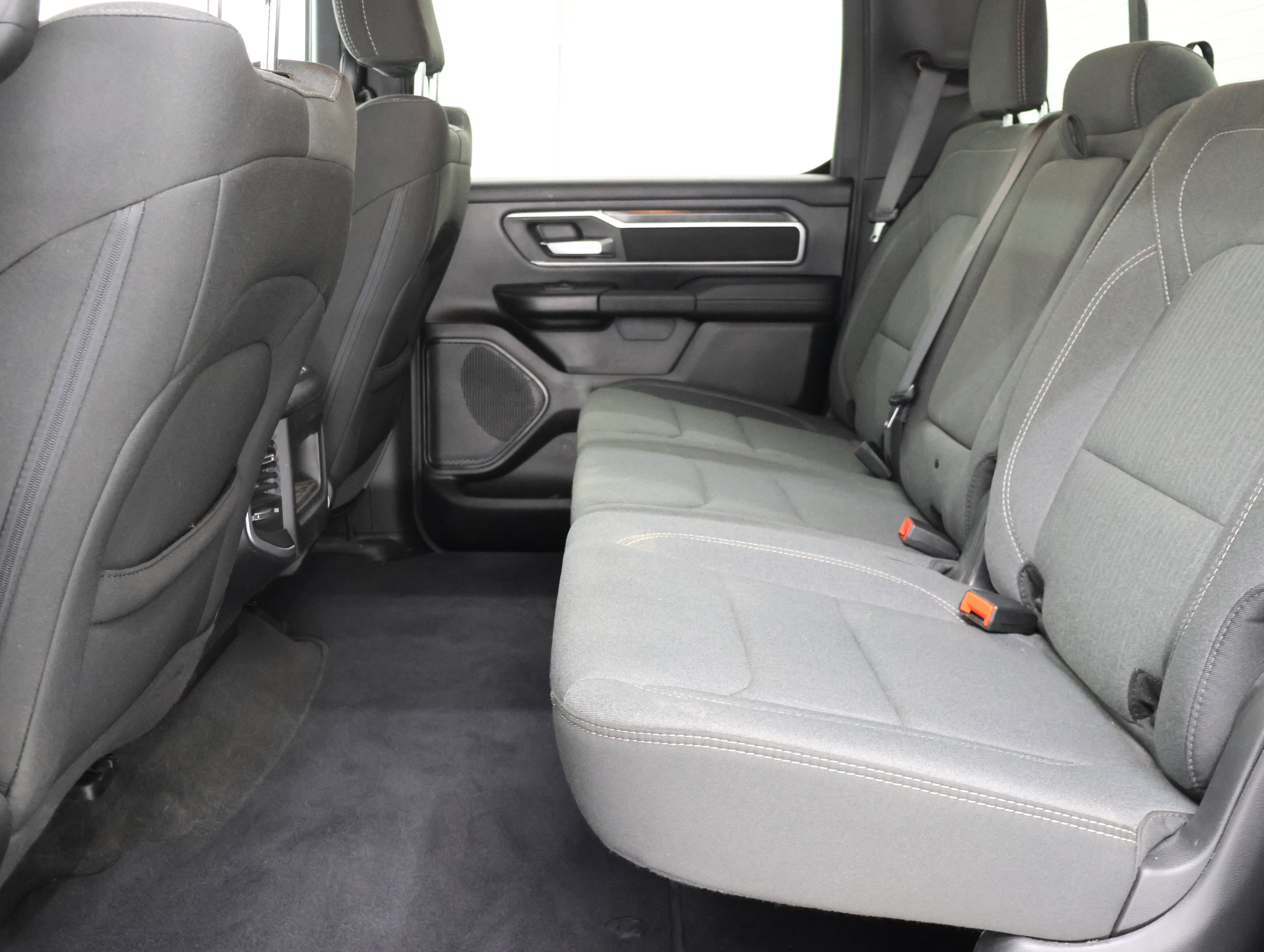 Used 2023 RAM 1500 Big Horn AWD/4WD image 9