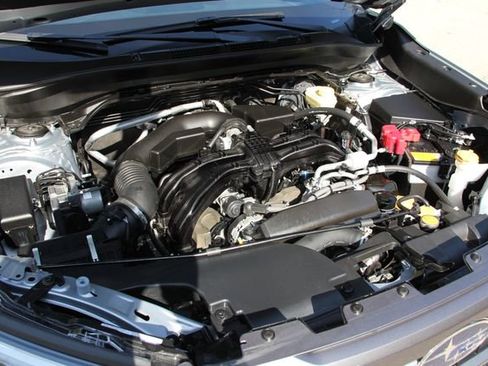 Used 2025 Subaru Forester Limited image 13