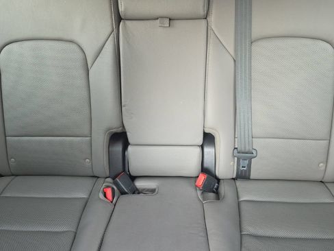 Used 2017 Hyundai Santa Fe Sport FWD image 32