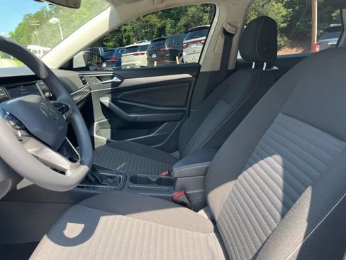 Used 2023 Volkswagen Jetta S FWD image 8