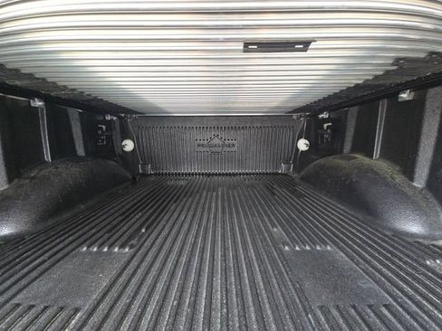 Used 2018 Ford F150 Lariat image 11