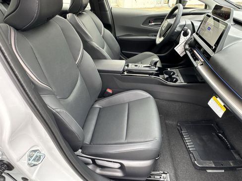 New 2026 Toyota Prius XLE image 27